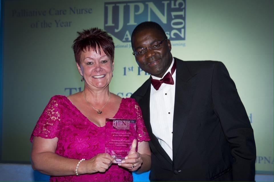 Theresa receiving her Palliative Care Nurse of the Year award in 2015.