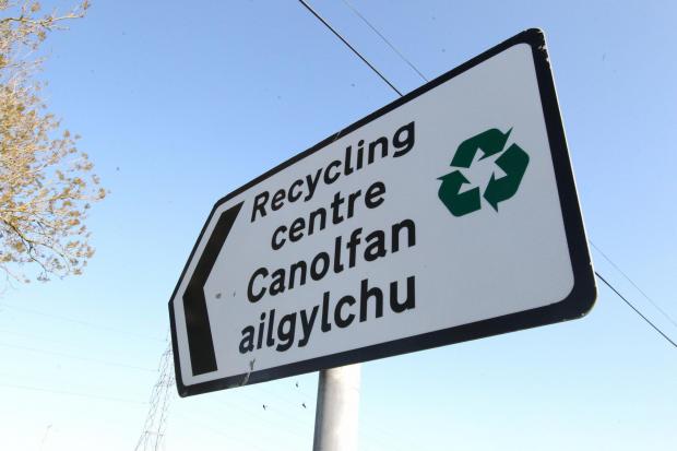 Recycling Centre signage